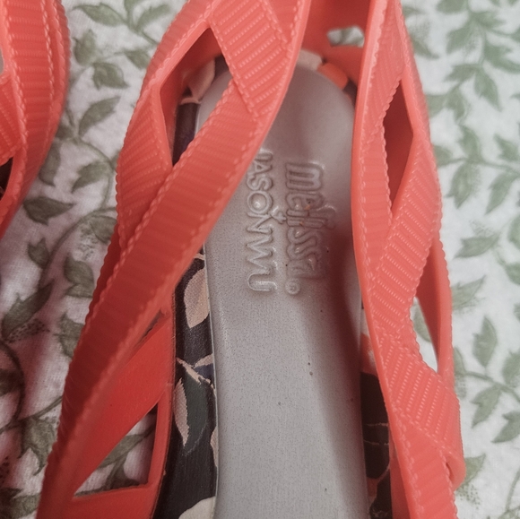 Melissa + Jason Wu bright coral ballet flats - Picture 3 of 8